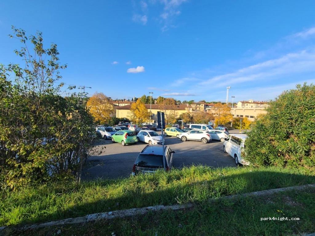 Room114 - Studio Apartment Near The Center Φλωρεντία Εξωτερικό φωτογραφία